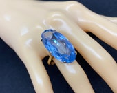 Vintage Synthetic Blue Spinel 9ct Gold Dress Ring. Beautifully Made Heavy Gold Mount. 12 Grams Hallmarked 1971.