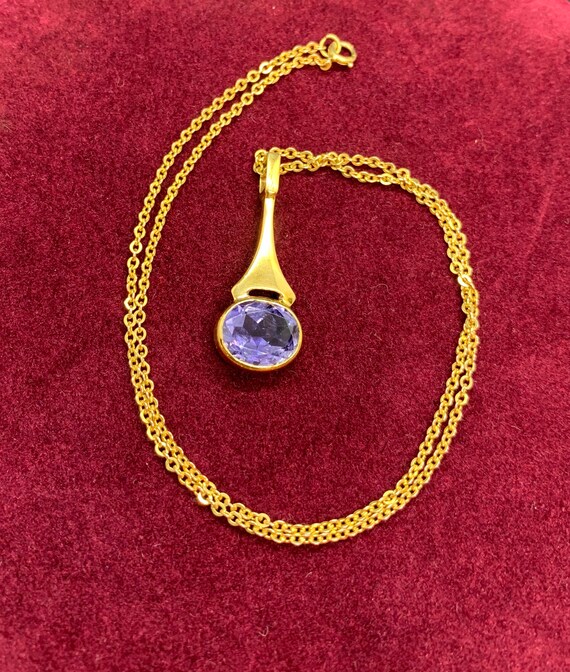 Vintage 9ct Gold Iolite Pendant on 9ct Gold Chain - image 7