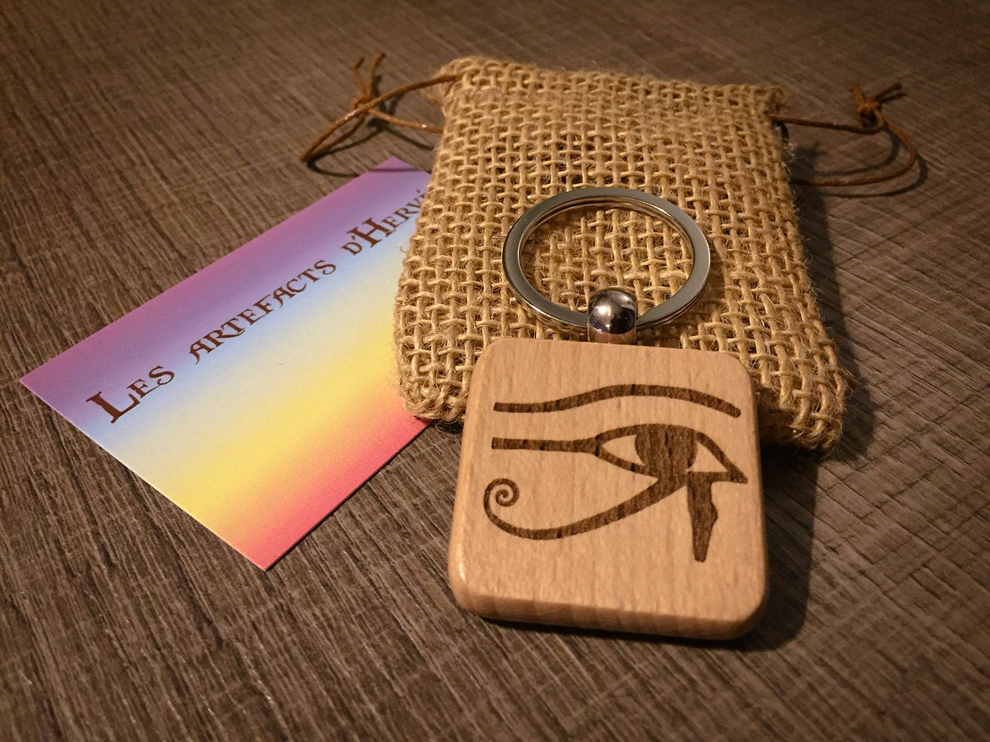 Porte Clé Personnalisable Spirituel Carré en Bois et Métal Oeil d'horus