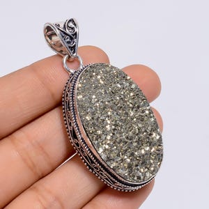 Pyrite Druzy Pendant, Handmade Silver Plated Pendant, Oval Gemstone Pendant, Women&#39;s Jewelry, Unisex Pendant for Gift, Boho Ethnic Necklace