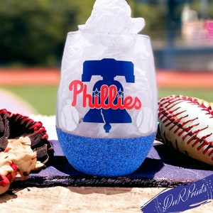 Philadelphia Phillies Baseball Wine Glass / Glittered Stemless wine glass / Custom Team Baseball Cup/ Personalized Baseball Glass