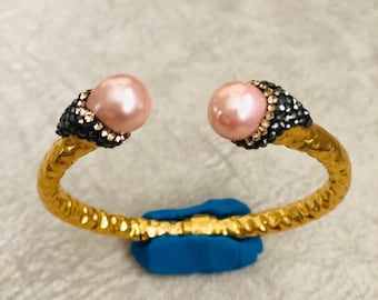 PEARL BRACELET