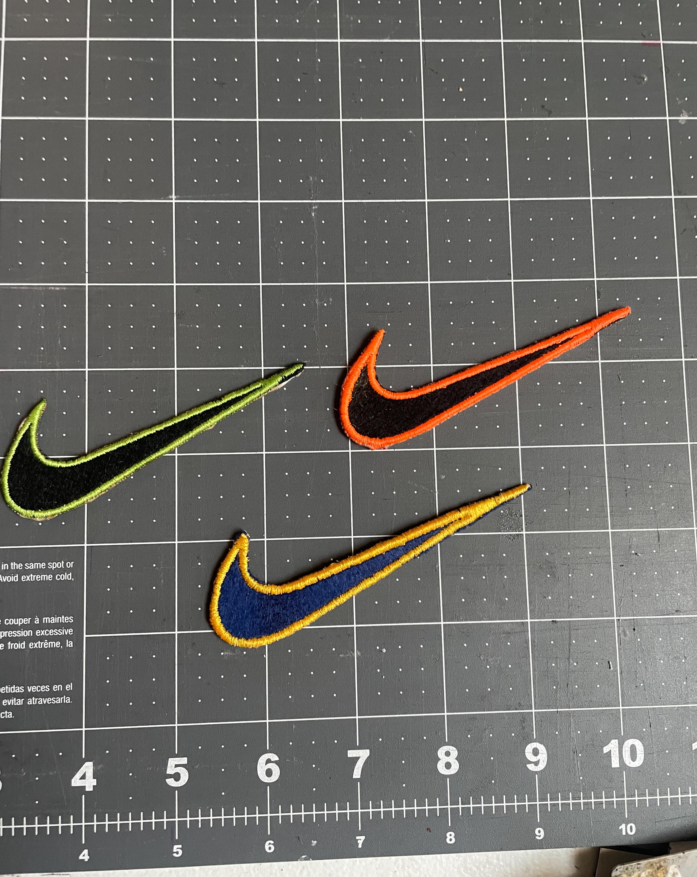Nike logo iron on Etsy Italia
