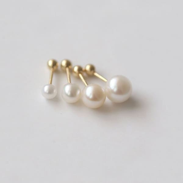 925 sterling silver tragus earring,pearl Cartilage Earring,helix earring,pearl tragus earring,forward helix earring, triple helix earrings