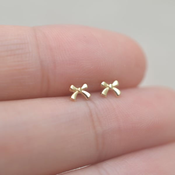 gold bow nose ring, little bow nose stud,L shaped nose ring,minimalist nose ring,floral nose ring, nose stud,bestie gift