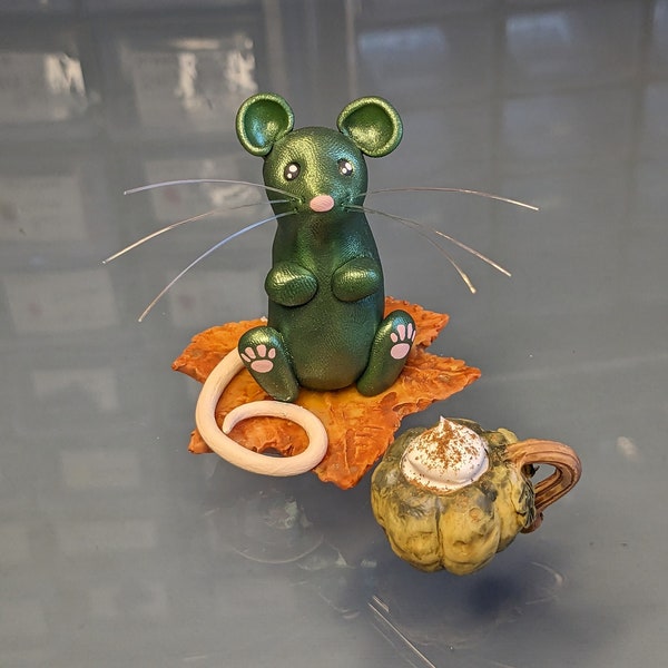 Emerald Mouse with Pumpkin Coffee and Leaf