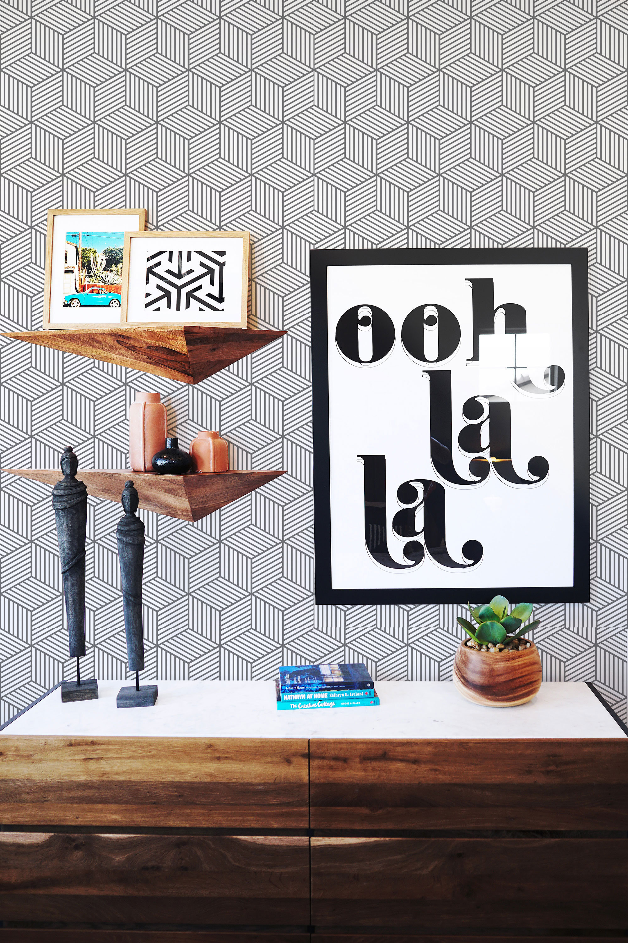 Removable Wallpaper / Cube Pattern Geometric Wallpaper / Traditional or Self Adhesive Wallpaper