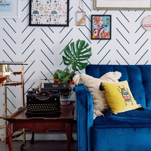 Carta da parati delicata a spina di pesce, colore blu navy, design nordico scandinavo, autoadesiva rimovibile e materiale tradizionale