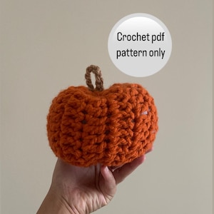 Pumpkin Crochet Pattern, Halloween Crochet Patterns, Instant Digital Download Pattern PDF, Easy Crochet Fall Thanksgiving Halloween