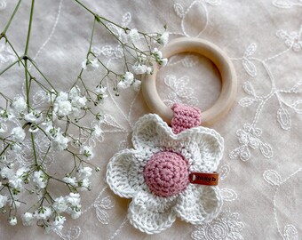Lazy Daisy Ring