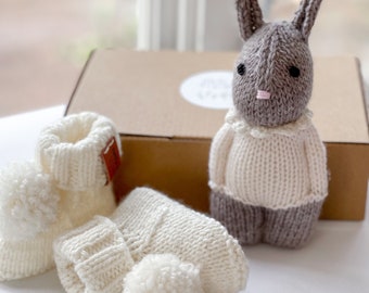 Jasper Bunny Gift Box