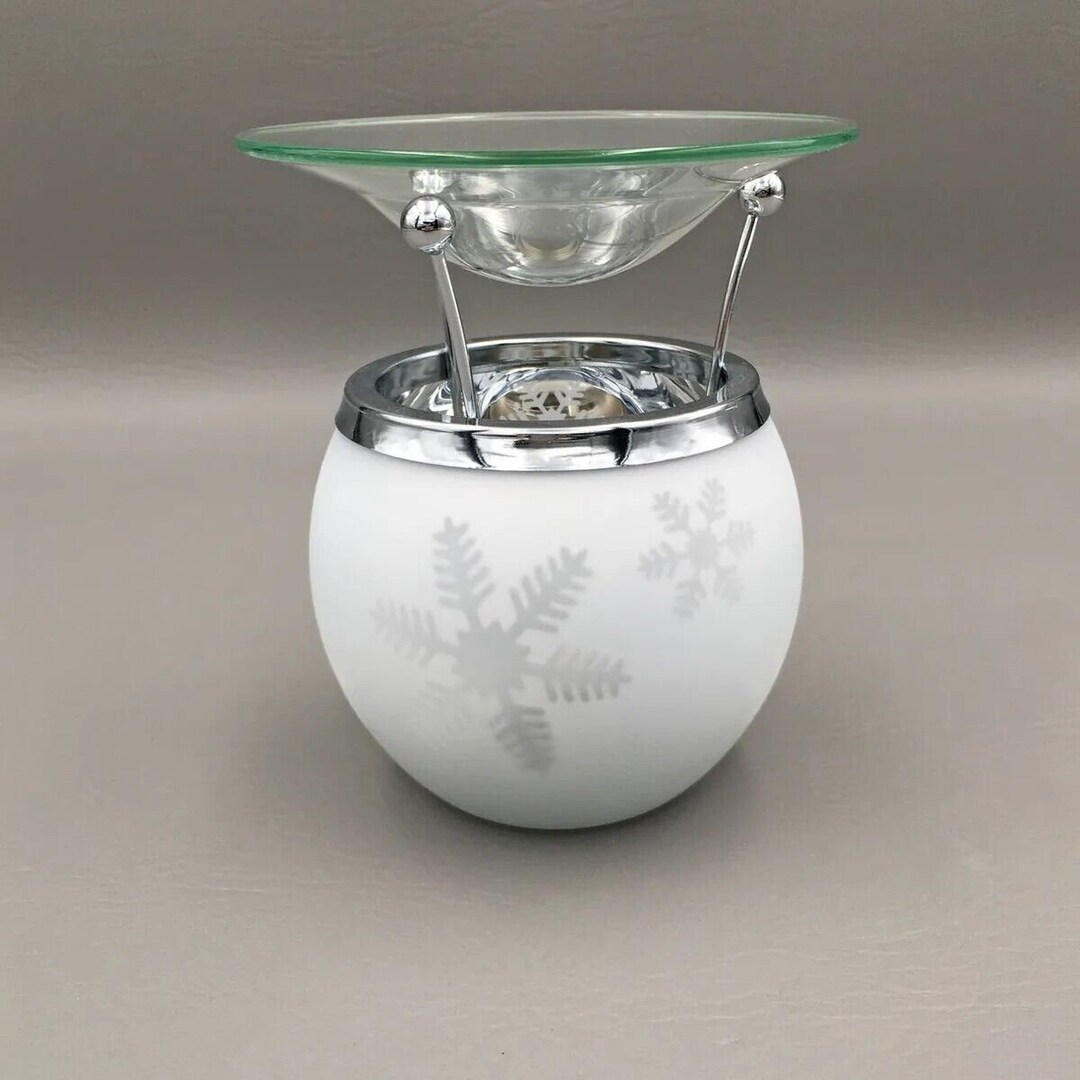 Slatkin & Co Dancing Tealight Oil Warmer Frosted Snowflakes Brand New Etsy