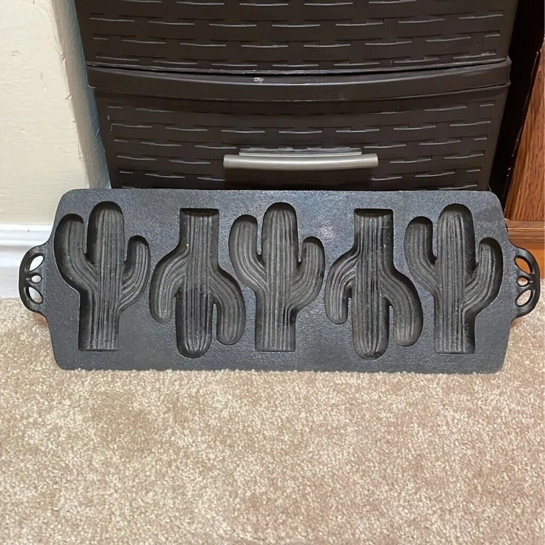 Camp Chef Cast Iron Western Cactus Pan Etsy