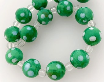 14 Bohemian glass beads | Handmade pearls | Green | Opaque | | points Bohemian | First-class quality | BeadsCompany SN12