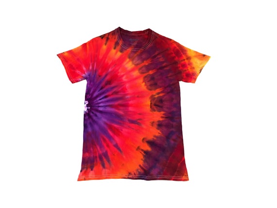 purple and red shirt