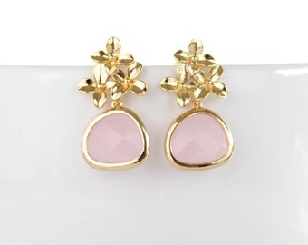 Earrings Flower Gold plated with Rose Quartz Pendant. Wedding, bridal earrings. Gift for her
