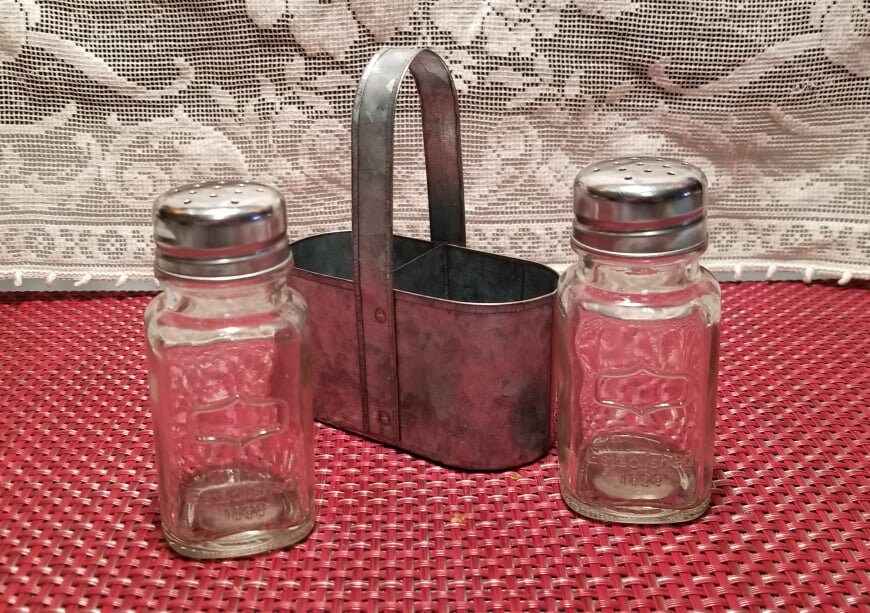 Salt+and+Pepper+Caddy+With+Ring+Galvanized+Metal+Weave+Includes+Shakers for  sale online