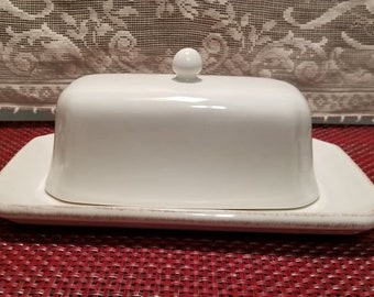 Ivory Butter Dish with Slight Tan Color on Edge