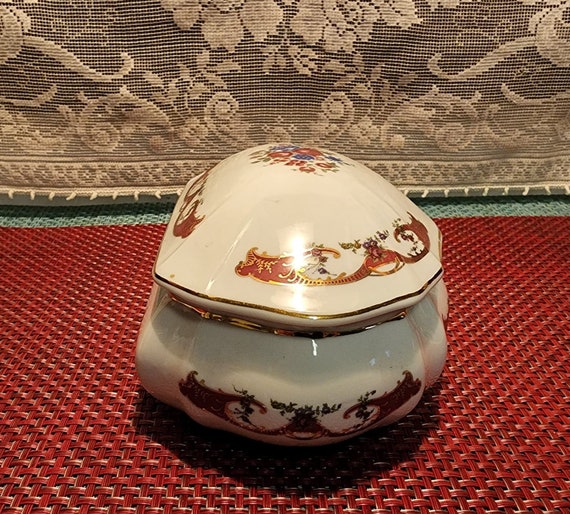 Vintage Porcelain Oriental Jewelry Box - image 3