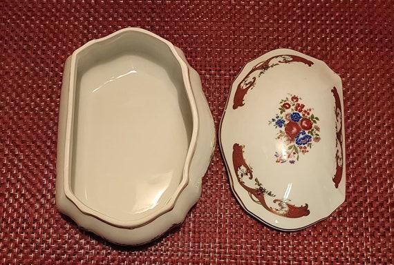 Vintage Porcelain Oriental Jewelry Box - image 6
