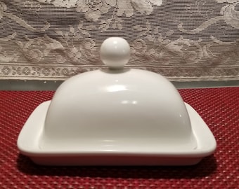 White Butter Dish with round knob by Home Essentials and Beyond