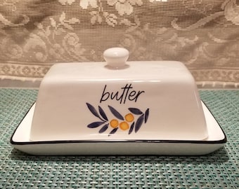 White Butter Dish with Lemons, leaves, and word "BUTTER"