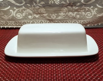 White Ceramic Butter Dish - Strawberry Street