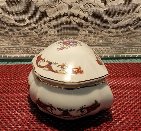 Vintage Porcelain Oriental Jewelry Box - image 2