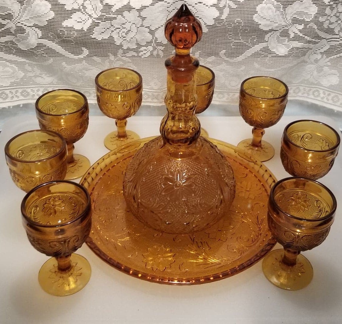 Vintage Tiara Indiana Glass Sandwich Plates Home & Living Kitchen