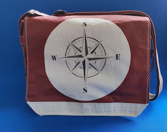 Segeltuchtasche "Kompass" aus rotem Sturmsegel