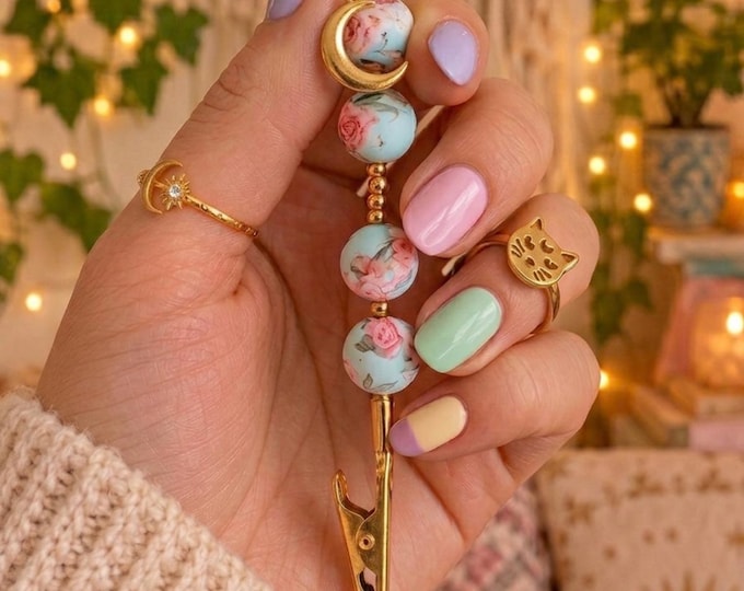 Celestial Beaded Cigarette Holder Clip | Moon Smoking Clip | Smoker Accessories
