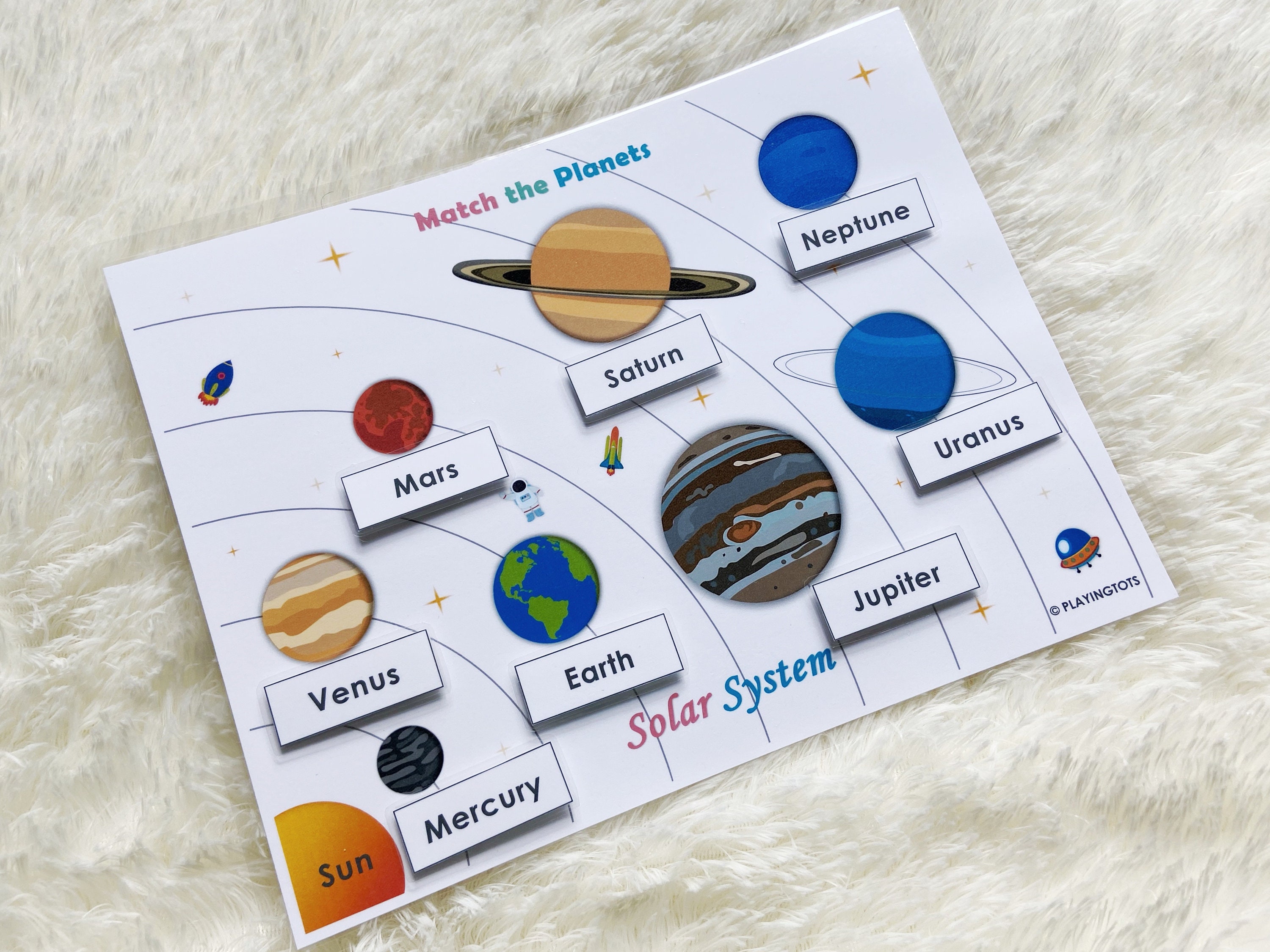 Play 2-player matching game - Planets of the system solar - Online & Free