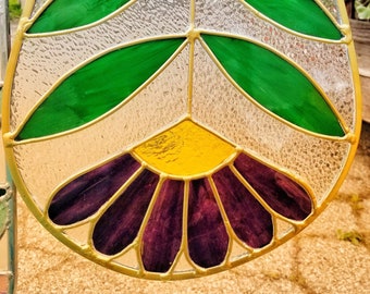 Stained Glass Tear Drop Flower
