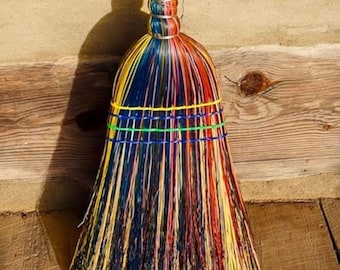 The Homestead Farmhouse Broom | Handmade  Arkansas Delta Broomcorn Kitchen Broom | Traditional Corn Broom, Primitive Decor & Heirloom Sweep