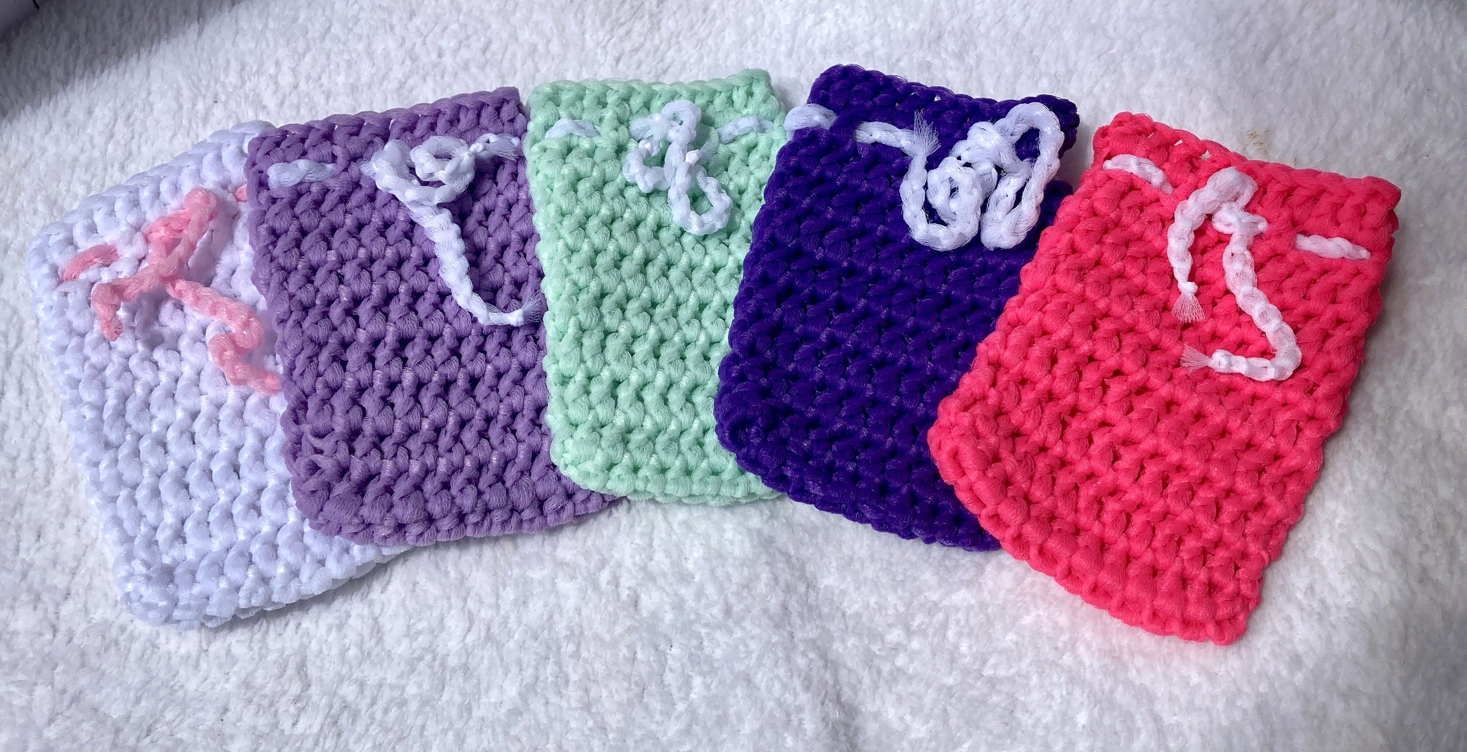 Magic Laundry Scrubby Sack, Tulle Baseball, Football, Uniform Cleaner