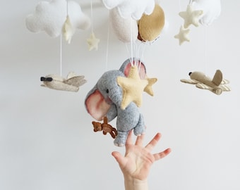Baby mobile Elephant flight with balloons, airlpanes/ Nursery Mobile / Crib Mobile Baby / Baby Shower Gift / Mobile for Cribs /Nursery Decor