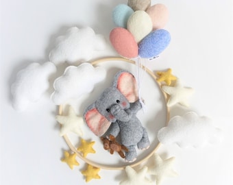 Baby mobile Elephant flight with Pastel balloons/ Nursery Mobile / Crib Mobile Baby / Baby Shower Gift / Mobile for Cribs / Nursery Decor