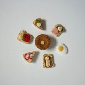 Miniature Felt foods/ doll foods/ handmade food/ doll house/ birthday gift/ girl gift image 4