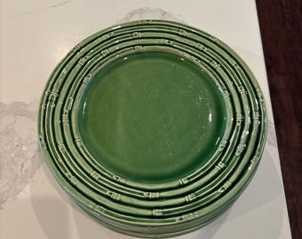 Bordallo Pinhiero San Rafael Portugal Green  Plate with Bamboo Trim 10.25”