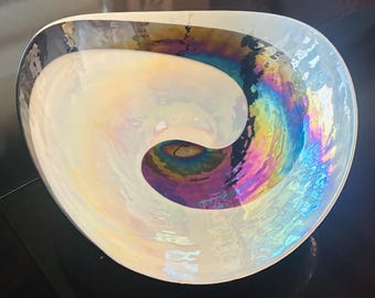 Gorgeous large 19x15.5” Murano iridescent bowl centerpiece white mother of pearl and blue swirl piega shape