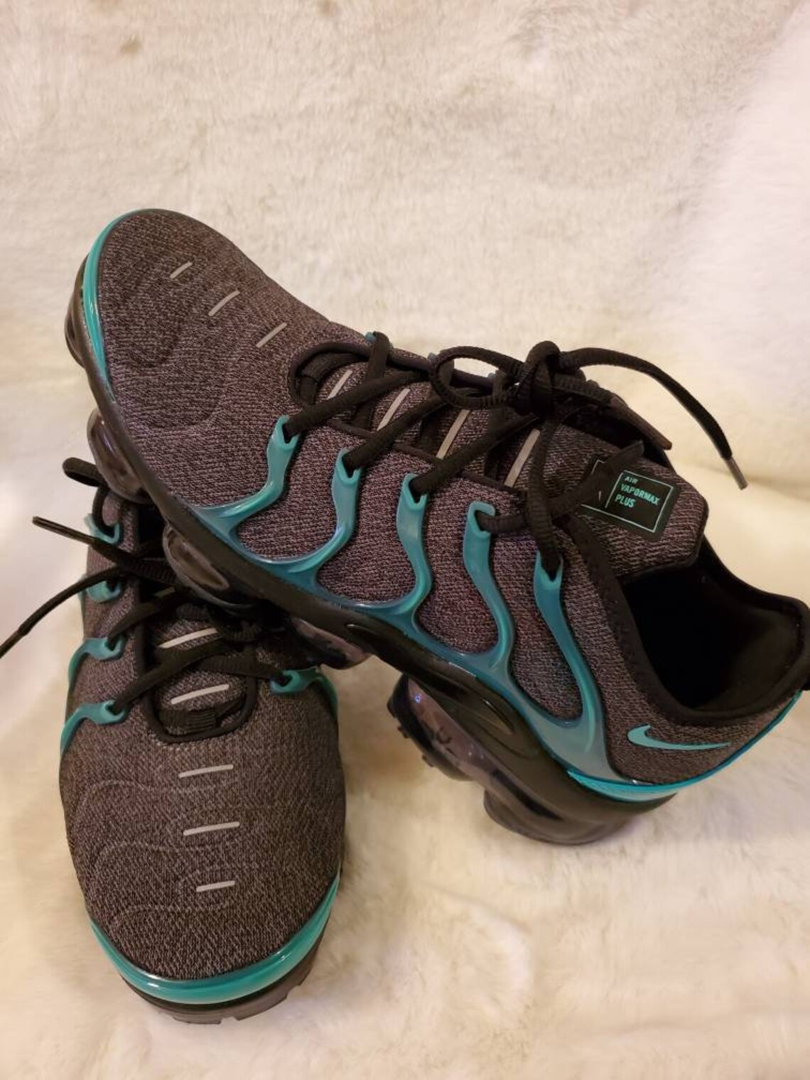 Authentic New Nike Air Vapormax Plus Black Emerald Green | Etsy