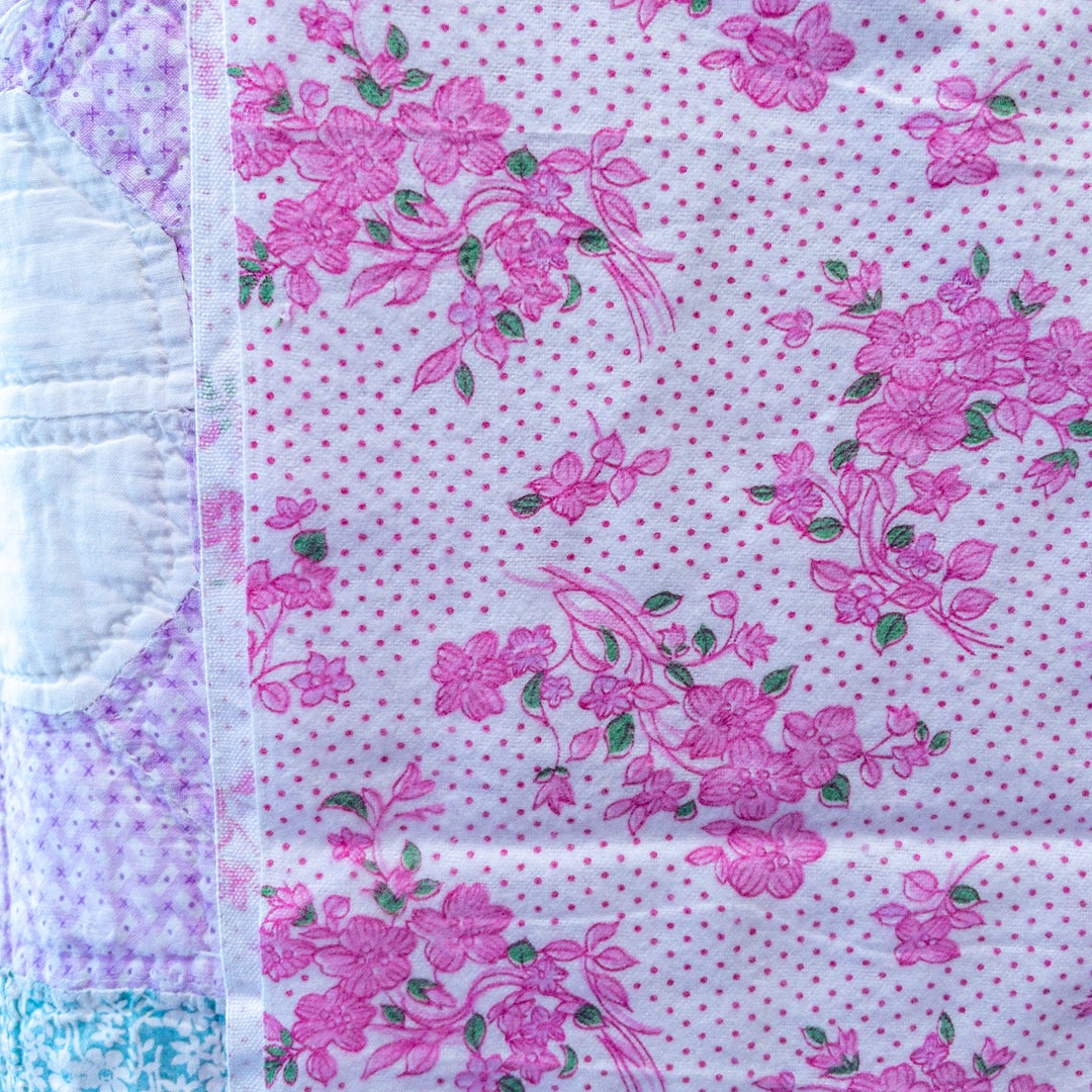 Pretty Pink and White Floral Flannelette 1/2m 50cm X 88 Cm Wide