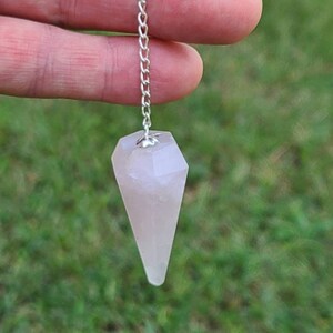 Rose Quartz Faceted Cone Pendulum, Healing, Dowsing, Crystal Pendulum w/ Protective Organza Storage Bag Included.