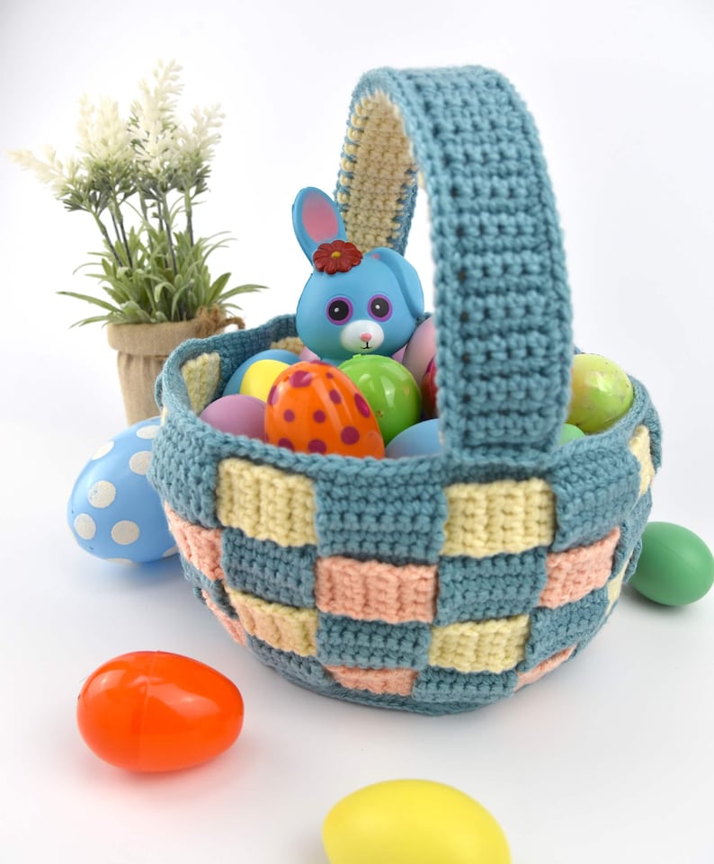 Crochet Easter Basket Pattern