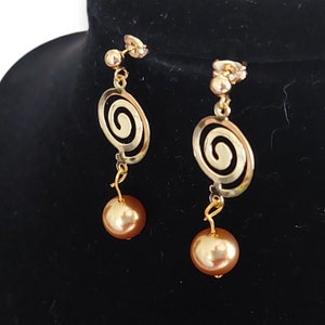18k Gold Spiral Beaded Swarovski Pearl Earrings