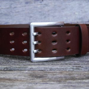 Men&#39;s 2 Inch Wide Cognac Leather Belt, Heavy 105gram High Quality Precision Machined Solid Stainless Steel Triple Tine Heel Bar Buckle