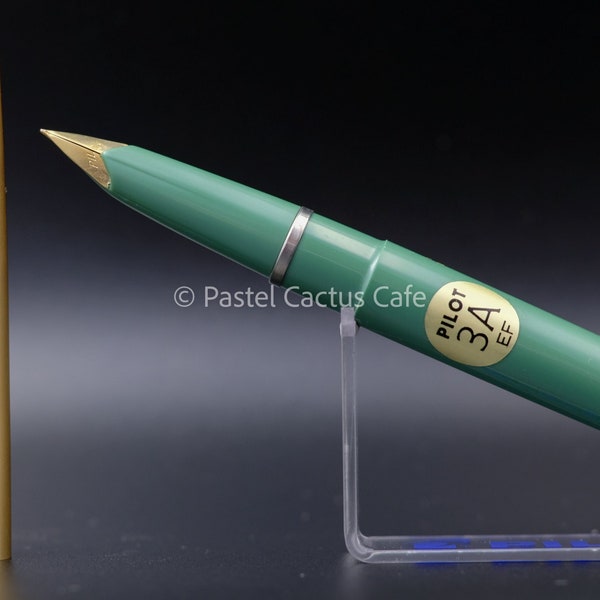 Pilot F "3A" Green EF Nib Fountain Pen NOS Vintage 1970s Rare Collectible