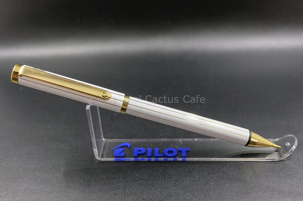 Pilot H 