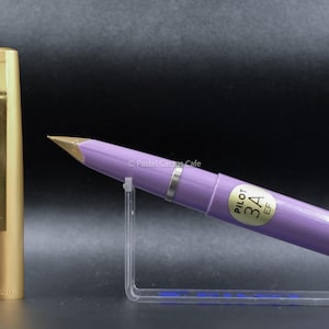 Pilot F &quot;3A&quot; Purple EF Nib Fountain Pen NOS Vintage 1970s Rare Collectible