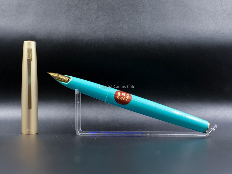 Pilot F "2A" EF penpunt vulpen jaren 1970 vintage NOS zeldzame pastelkleur voor verzamelaars Turquoise